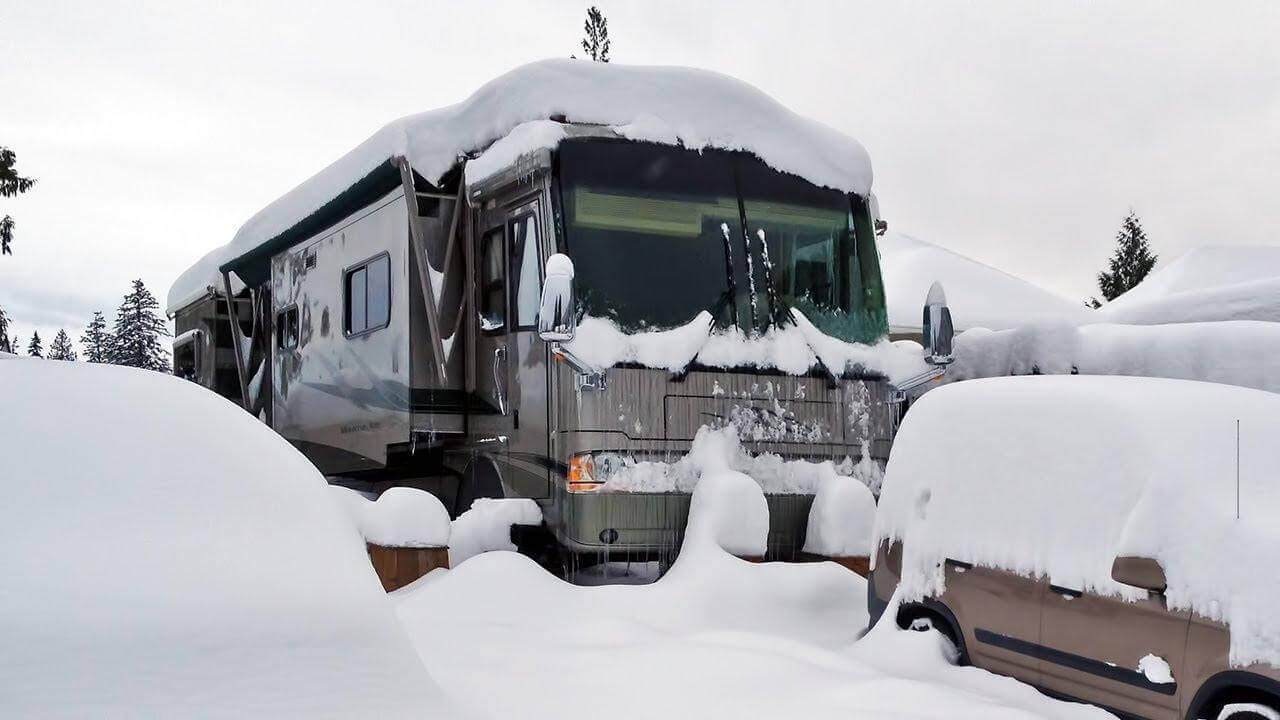 7 Compelling Reasons You Should Go RV Camping in Winter
