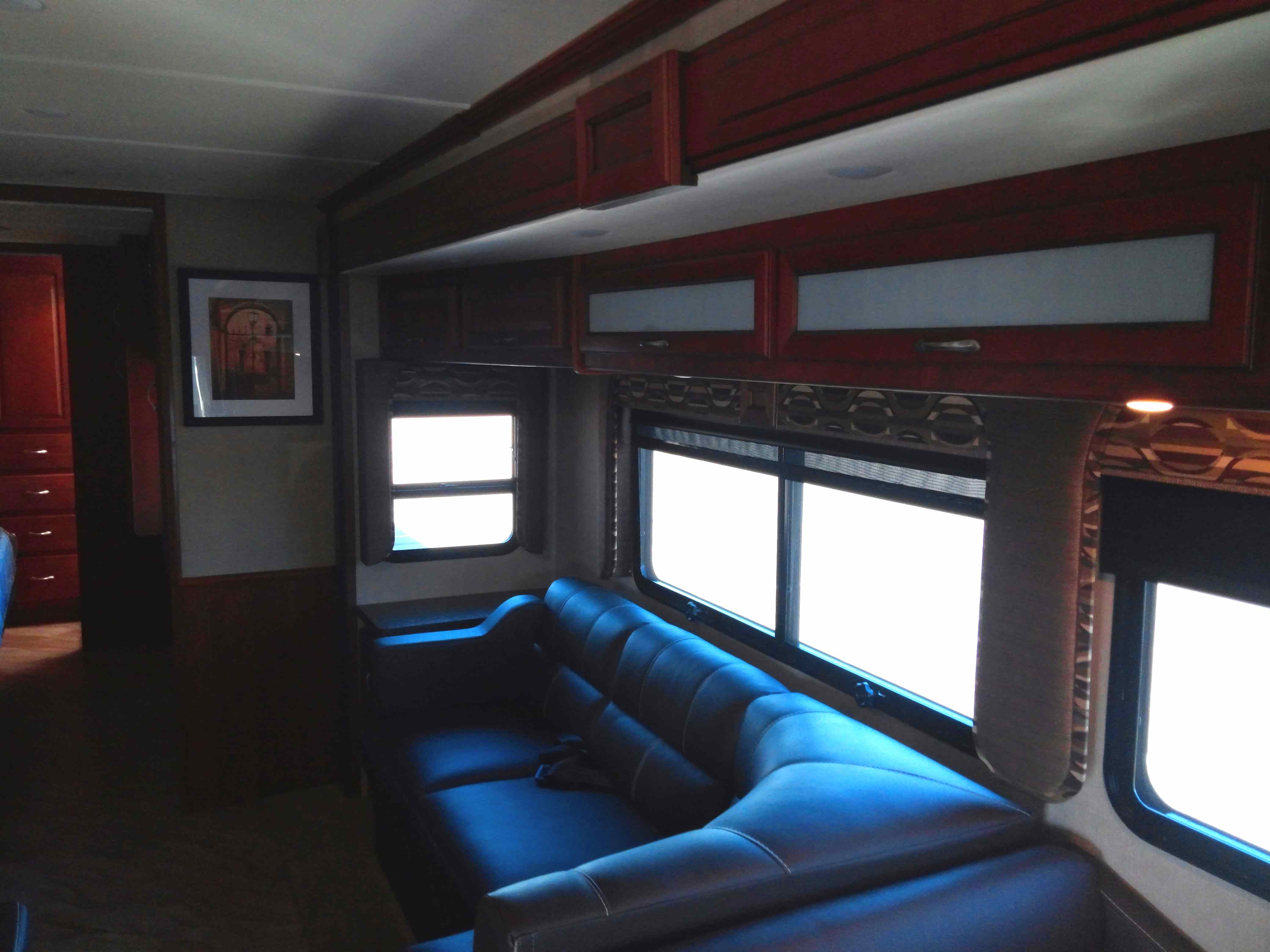3 Ways to Save Money on a New RV