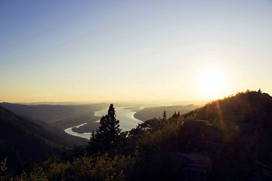 6 Benefits of Living in an RV Full-Time