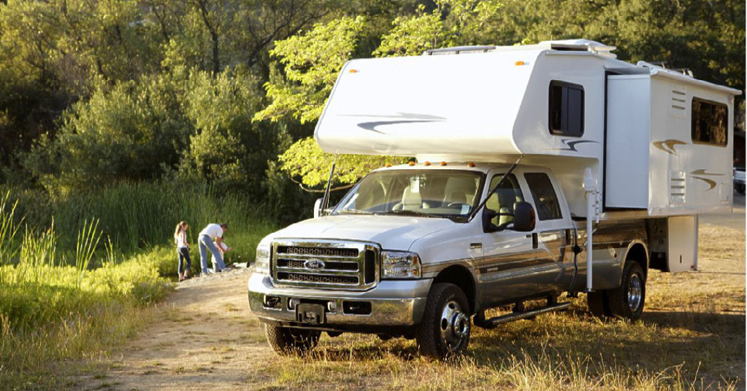 travel trailer vs truck camper